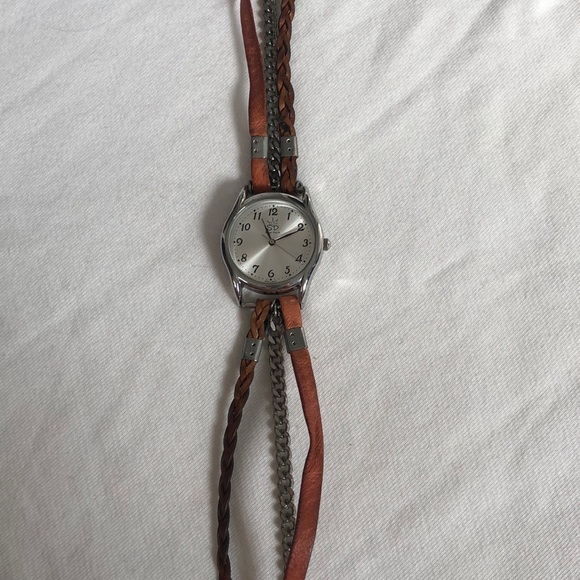 Wrap Watch - Picture 2 of 2